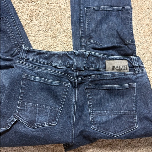 Duluth Trading Co Women Sz 8 Curve-setter Waistband double flex chapped jeans - Picture 3 of 10